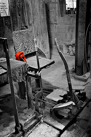 Tile Extrusion Control Chair