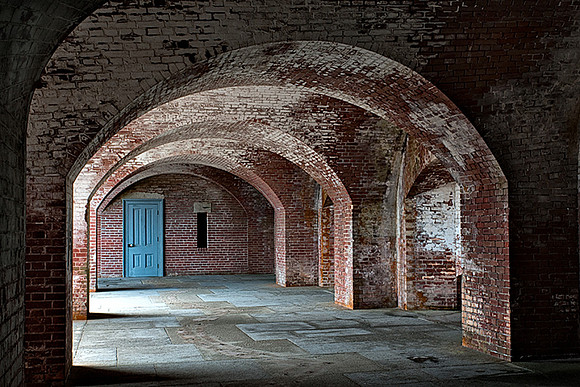 Fort Point, 325-046