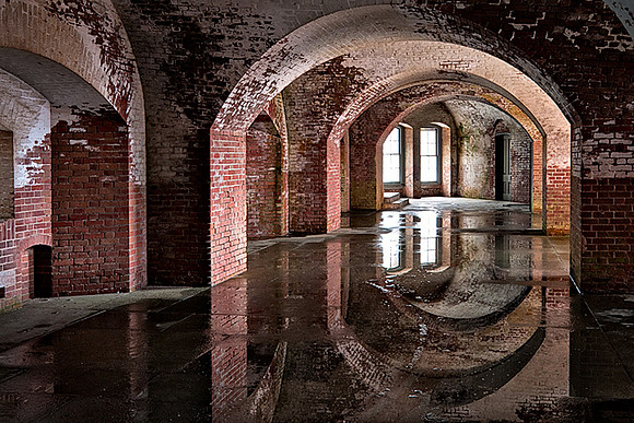 Fort Point, 331-067